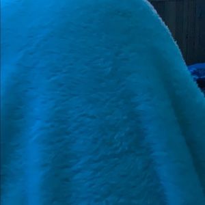 Meet your Posher, Alivia